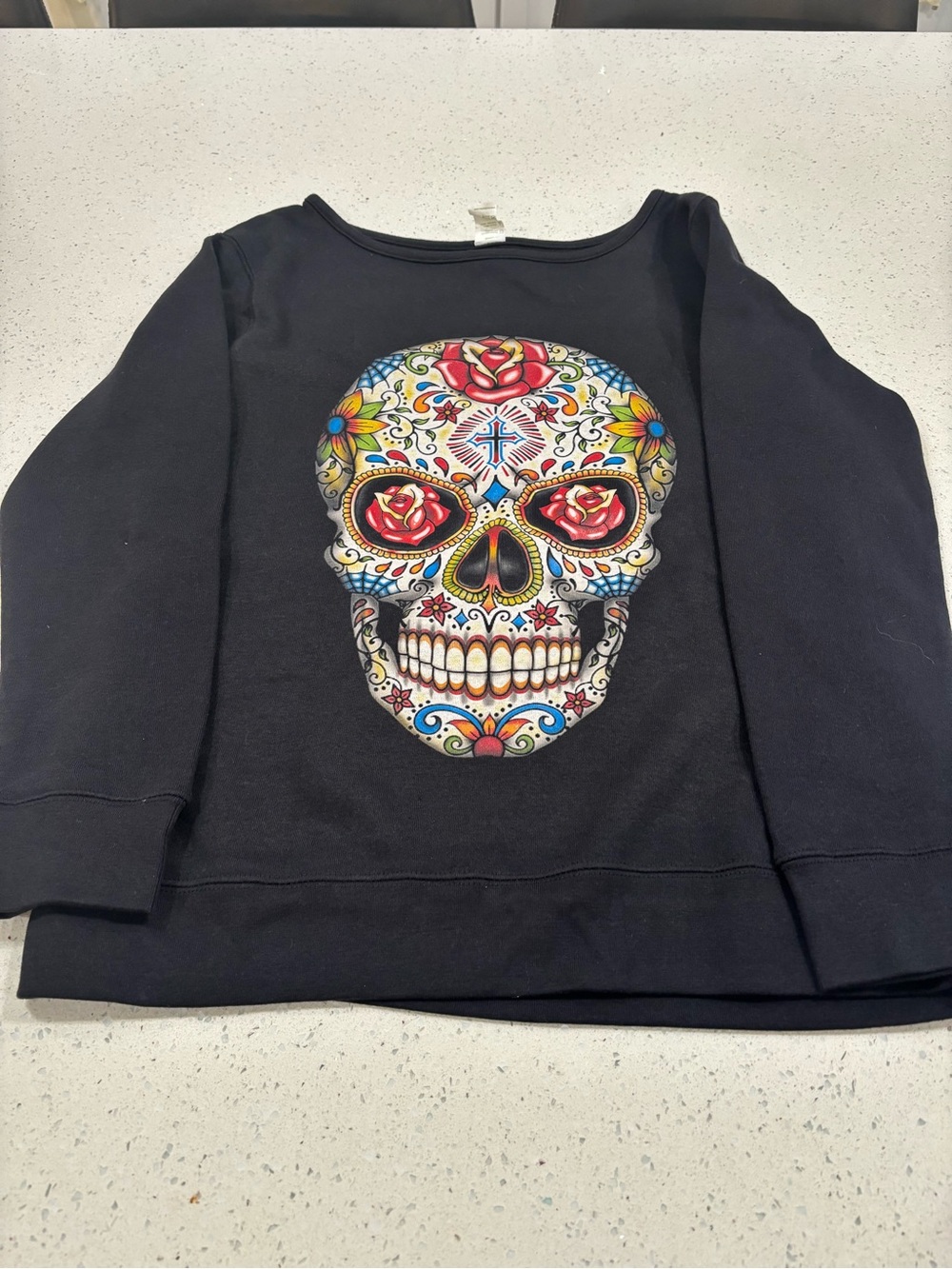 Black Women's Sweatshirt with Colorful Skull Graphic Size Large semi scoop neck